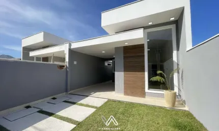 Casa com 3 dormitórios à venda, 240m² por R$ 670.000 - Praia De Itaipuaçu - Mari