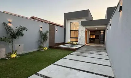 Casa com 2 dormitórios à venda, 240m² por R$ 535.000 - Jardim Atlântico Leste (I