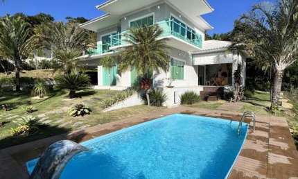 Casa com 4 dormitórios, 980m² por R$ 1.550.000 - Cond. Pedra Verde (Ubatiba) - M