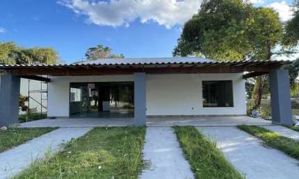Casa com 3 dormitórios à venda, 611,15m² por R$ 790.000 - Cond. Gan Eden (Ubatib