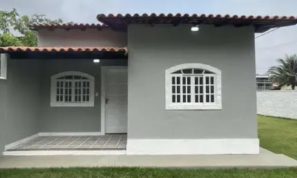 Casa com 2 dormitórios à venda, 240m² por R$ 300.000 - Chácaras de Inoã - Maricá