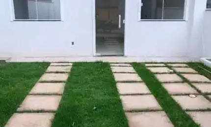 Casa com 2 dormitórios à venda, 160m² por R$340.000 - Cond. Alferes Tiradentes (