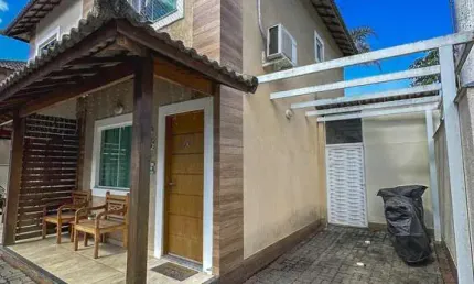 Duplex com 2 dormitórios à venda, 70m² por R$ 330.000 - Cond. Oasis de Itaocaia