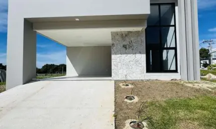 Linda casa com 3 dormitórios á venda, 360m² por R$ 680.000 - Cond. Vivere (São J