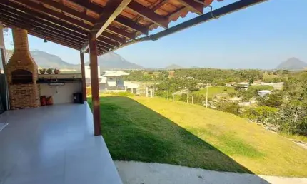 Casa com 3 dormitórios à venda, 360m² por R$480.000.00 - Cond. Residencial Vale
