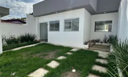 Casa com 2 dormitórios à venda, 160m² por R$400.000 - Cond. Alferes Tiradentes (