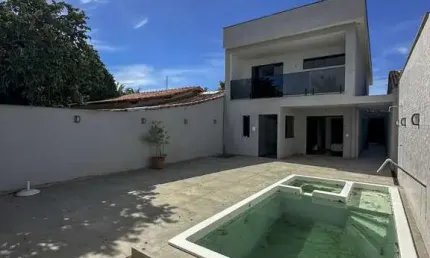 Casa com 6 dormitórios à venda, 300m² por R$ 830.000 - Jardim Atlântico Oeste (I