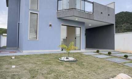 Lindo duplex com 3 dormitórios à venda, 220m² por R$ 550.000 - Cond. Vitória dos