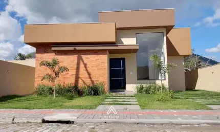 Casa com 3 dormitórios à venda, 392m² por R$620.000 - Cond. Eco Place (Ubatiba)