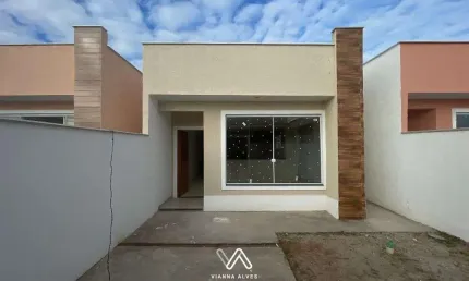 Casa à venda por R$ 390.000 - Jardim Atlântico Leste (Itaipuaçu) - Maricá/RJ
