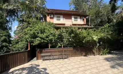 Casa com 5 dormitórios á venda, 1.100m² por R$ 2.450.000 - Cond. Chacará Ubá (Pe