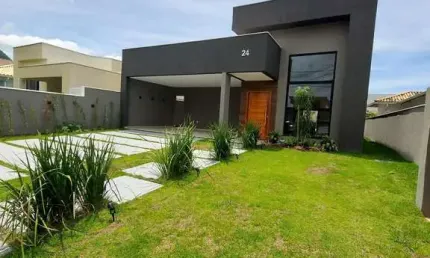 Linda casa com 3 dormitórios á venda, 360m² por R$900.000 - Cond. Pedra de Inoã