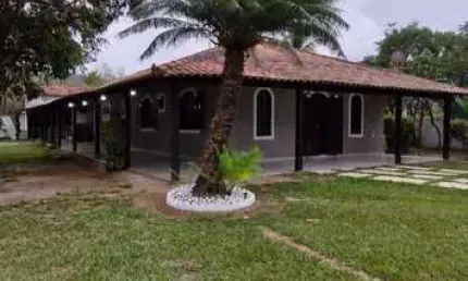 Casa com 4 dormitórios à venda, 1.500m² por R$ 790.000 - Chácaras de Inoã - Mari