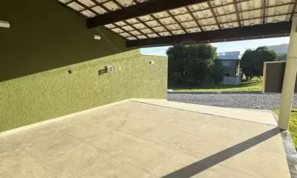 Casa com 3 dormitórios à venda, 240m² por R$ 530.000 - Cond. Dom Village (Ubatib