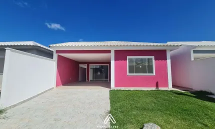 Casa com 3 dormitórios sendo 2 suítes à venda, 112 m² por R$ 550.000 - Cajueiros
