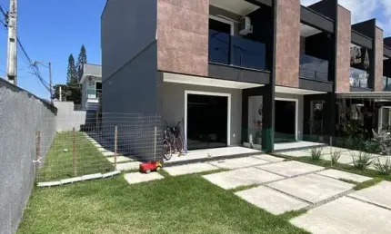 Casa com 2 quartos, 100m² por R$ 460.000 - Jardim Atlântico Oeste (Itaipuaçu) -