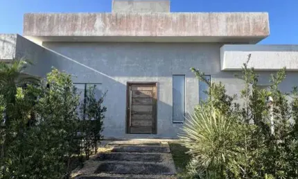 Casa com 3 dormitórios a venda, 360m² por R$ 758.000 - Cond. Solaris (Cajueiros)