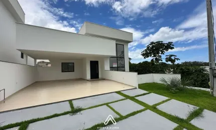 Imóvel com 3 dormitórios à venda, 418,07m² por R$750.000 - Residencial Pedra de