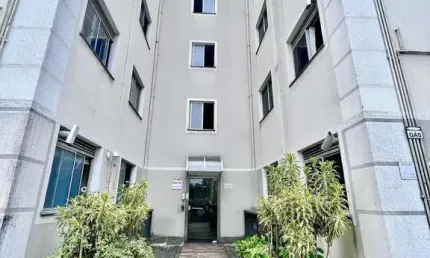 Casa com 2 dormitórios á venda, 52m² por R$ 185.000 - Cond. Parque Serra Salvato