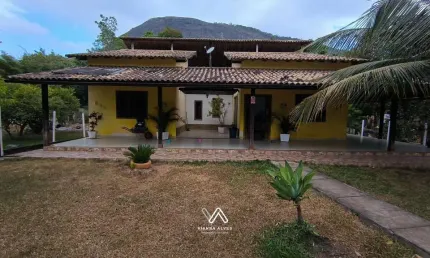 Casa com 2 suítes à venda, 800m² por r$ 780.000,00 - itaocaia valley (itaipuaçu)