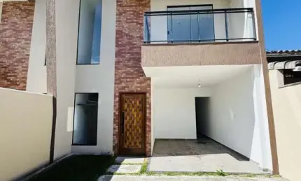 Casa com 3 dormitórios à venda, 240m² por R$ 630.000 - Jardim Atlântico Leste (I
