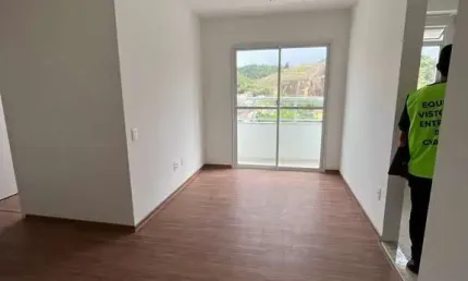 Apartamento com 3 dormitórios à venda, 59m² por R$ 320.000 - Cond. Aldeias de Pe