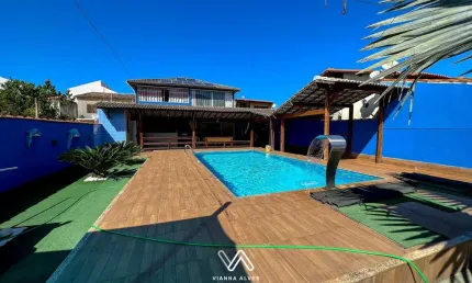 Casa à venda com 4 dormitórios, 300m² por R$ 850.000 - Barroco (Itaipuaçu) - Mar