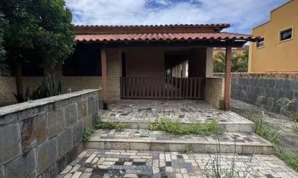 Casa com 3 quartos, 600m² por r$ 900.000 - praia de itaipuaçu - maricá/rj