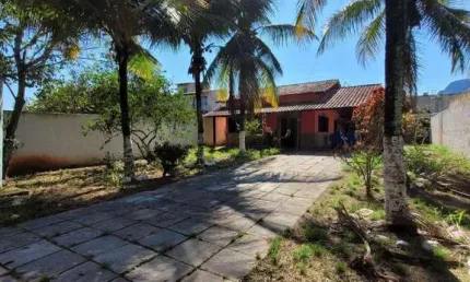 Casa com 2 dormitórios à venda, 360m² por r$ 380.000 - cajueiros - maricá/rj