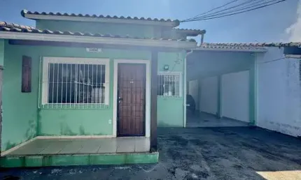 Casa com 2 dormitórios à venda e aluguel, 240m² por r$380.000/r$2.200 - condado