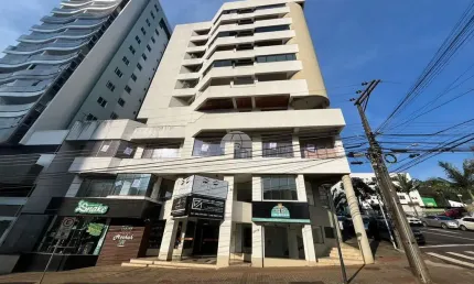 Sala comercial para alugar na Rua Itacolomi, 720, Centro, Pato Branco, 56 m2 por R$ 1.300