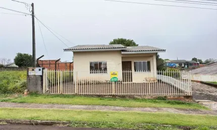 Casa com 2 quartos para alugar na rua general osório, 331, santo antônio, pato branco, 76 m2 por r$ 1.000