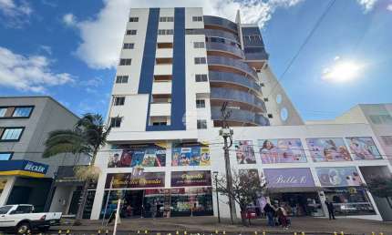 Apartamento com 2 quartos para alugar na Avenida Tupi, 2368, Centro, Pato Branco, 80 m2 por R$ 2.850