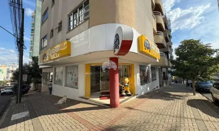 Sala comercial para alugar na rua itabira, 1534, centro, pato branco, 77 m2 por r$ 4.000