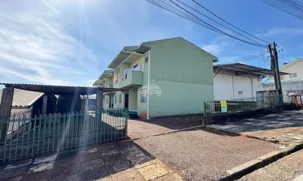 Casa com 2 quartos para alugar na rua benjamin constant, 276, menino deus, pato branco, 80 m2 por r$ 1.200
