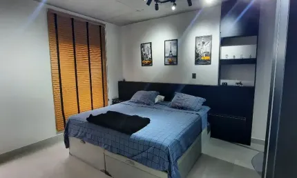 Apartamento de 1 Dormitório - Andar Alto - Totalmente Planejado