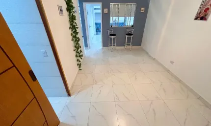 Apartamento  – 1 Dormitório | Ponta da Praia | Reformado