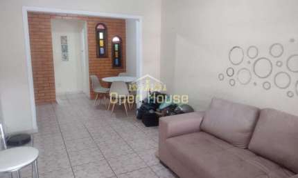 Descubra a Tranquilidade: Casa Duplex com 3 Quartos e Área de Churrasqueira em Santanesia, Piraí -
