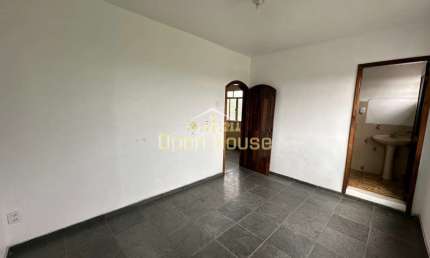 Apartamento à venda no centro de Volta Redonda, Bairro Monte Castelo, Volta Redonda-RJ: 1 Quarto, S