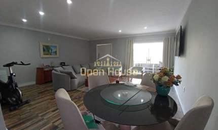 Viva o Sonho: Casa de 3 Quartos com 2 Vagas de Garagem e Área Gourmet no Jardim Belvedere, Volta Re