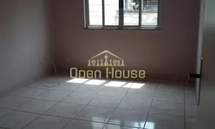Encante-se com este Espaçoso Apartamento de 3 Quartos no Retiro: Conforto e Comodidade em um Ambien