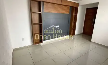 LINDO APARTAMENTO EM 70M²  PLANEJADOS  NO JARDIM AMÁLIA!! Apartamento à venda, Jardim Amália, Volta