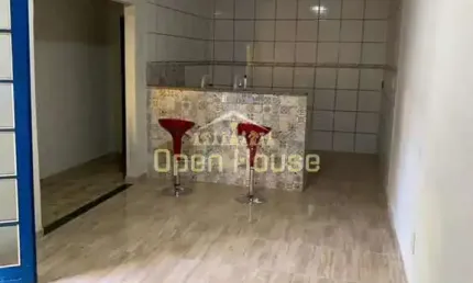 Ótima casa à venda na Colônia Santo Antônio em Barra Mansa, RJ, não perca esta oportunidade.