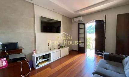 Encontre o Seu Lar Perfeito em Minerlandia, Volta Redonda - Apartamento com 4 Quartos e 2 Suítes