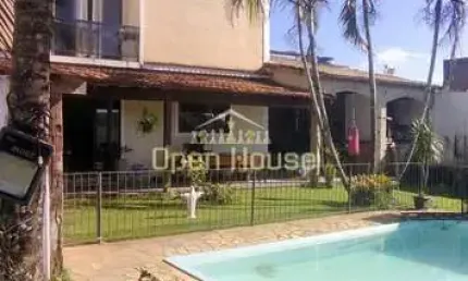 Casa com 3 quartos à venda no Chalet, Pinheiral 
