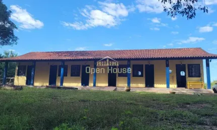 Desfrute do Paraíso: Chácara Excepcional com 5 Suítes em Quatis/RJ - Natureza, Conforto e Privacida