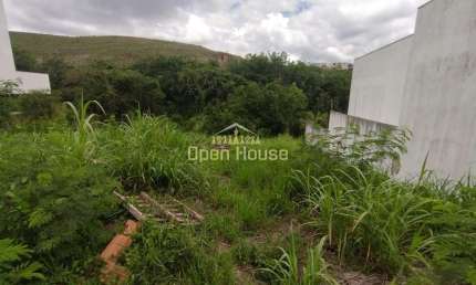 Venha construir seu lar em excelente localização!! Terreno à venda, Jardim Amália, Volta Redonda, R