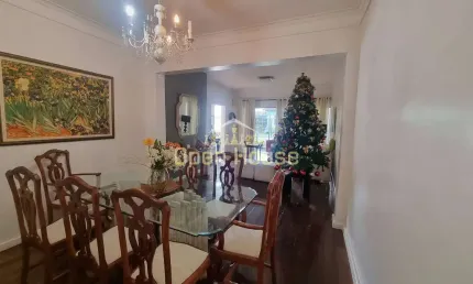 Vendo Casa Exclusiva com 05 Suítes na Vila Santa Cecília – Sofisticação, Conforto e Segurança em Vo
