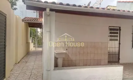Casa com 2 quartos à venda no Centro, Resende 