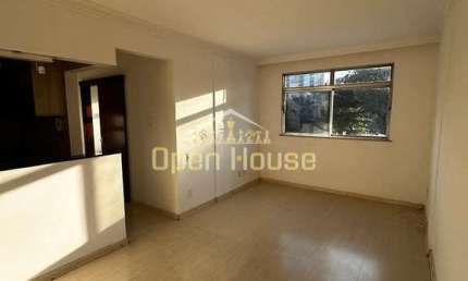 Vendo Apartamento Espaçoso com 3 quartos no Ano Bom, Barra Mansa – Conforto, Segurança e Lazer para